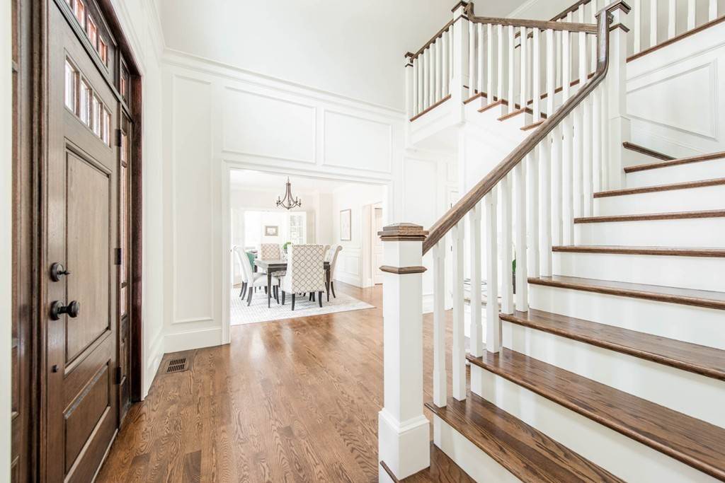 Weston, MA 02493,37 Willard Road
