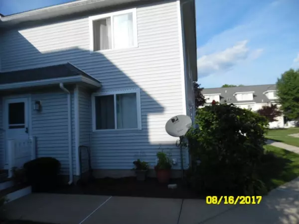 Chelmsford, MA 01824,360 Littleton Rd #E20