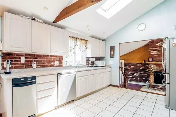 Abington, MA 02351,152 Hancock St