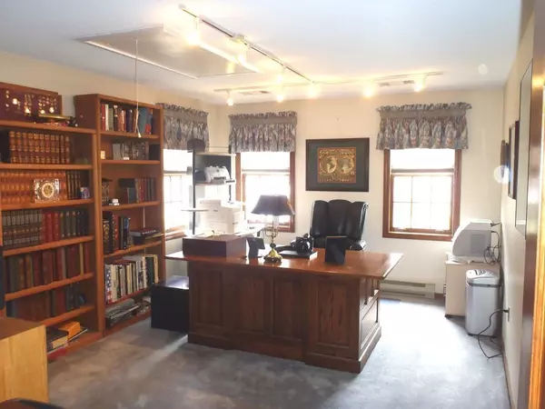 Ludlow, MA 01056,161 Erin Lane