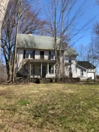 35 Randall Road, Berlin, MA 01503