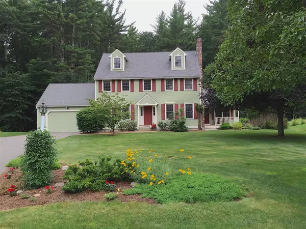 52 Hawtree Way, Groton, MA 01450