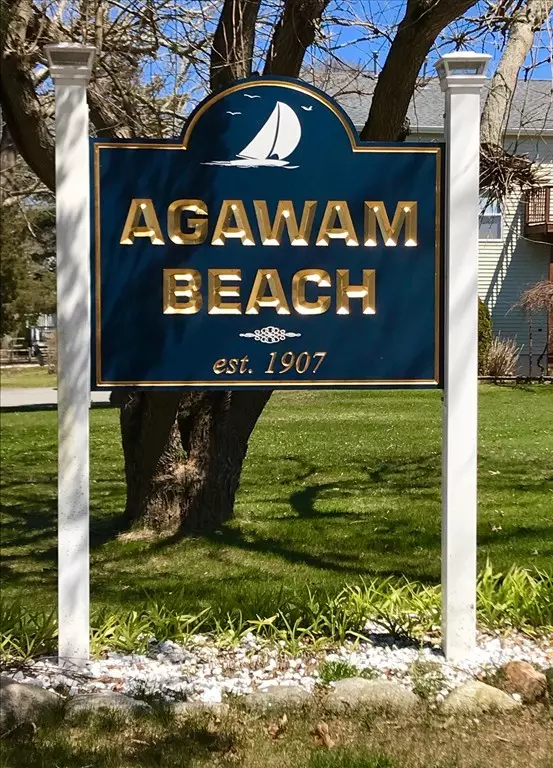 Wareham, MA 02571,29 Agawam Beach Rd