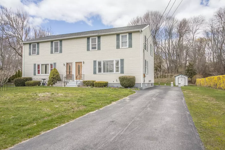 32 Landing Dr #32, Taunton, MA 02780