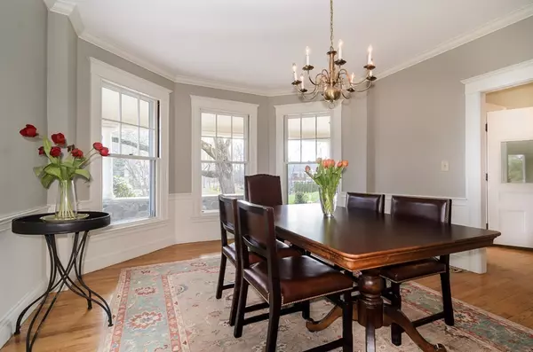 Lexington, MA 02421,221 Waltham St #221