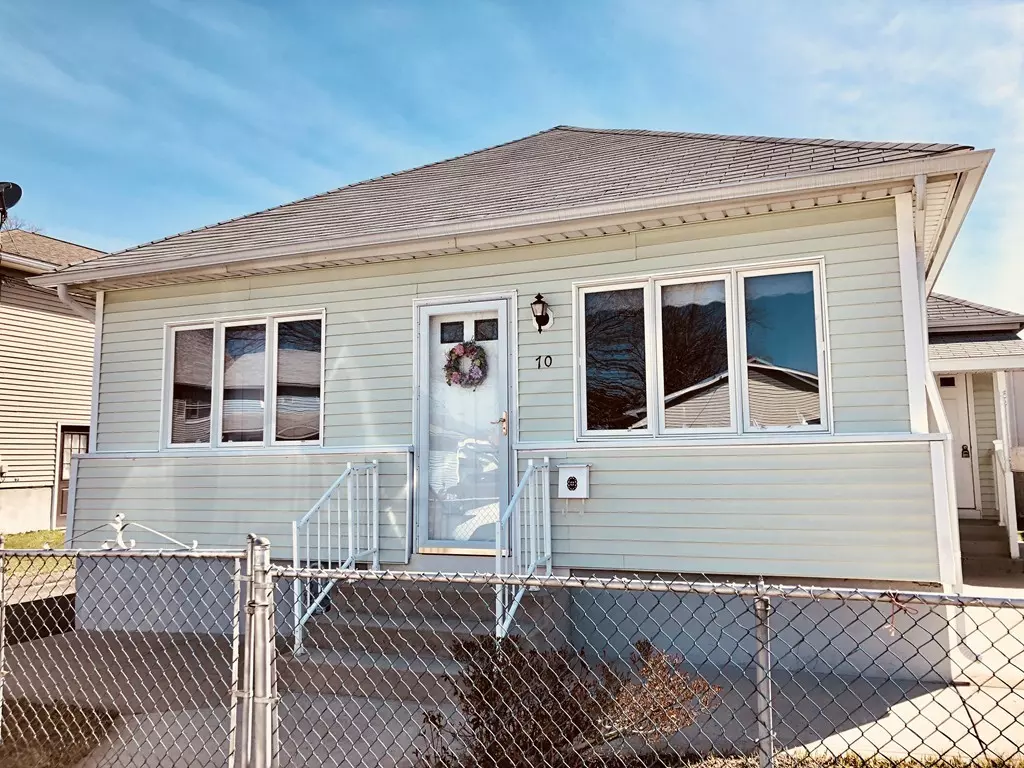 Ludlow, MA 01056,70 Pine St.
