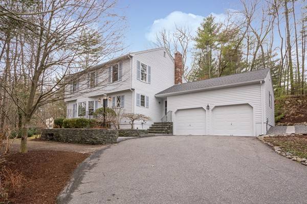 9 Morse Circle, Northborough, MA 01532