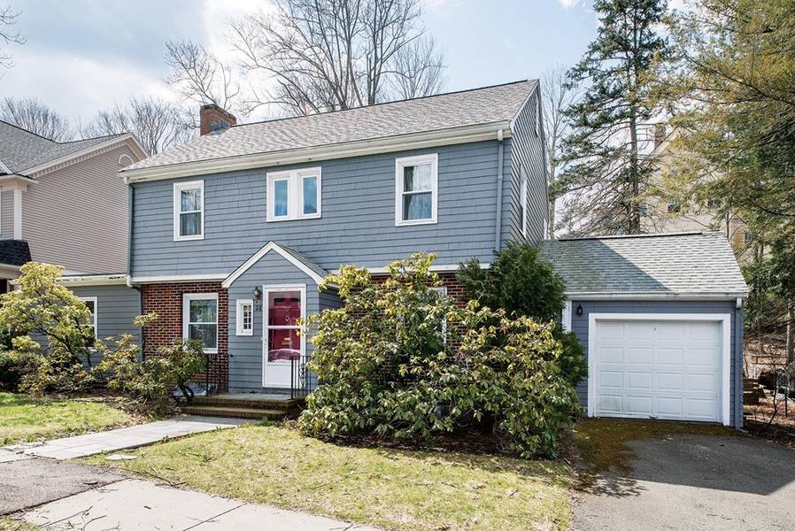 28 Cushing Rd, Brookline, MA 02445