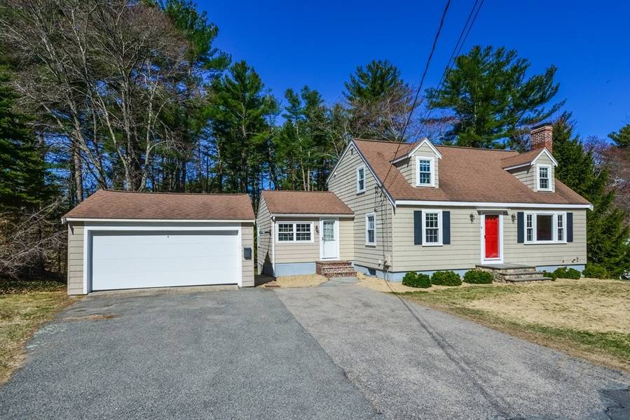 9 Woodard Road, Walpole, MA 02081