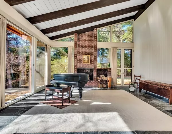 Lincoln, MA 01773,75 Weston Road