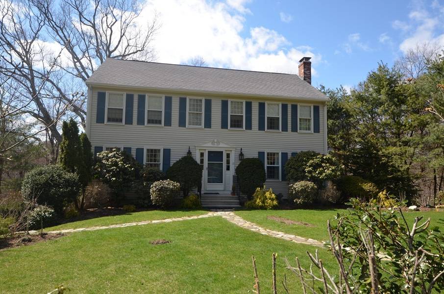 10 Emilio, Franklin, MA 02038