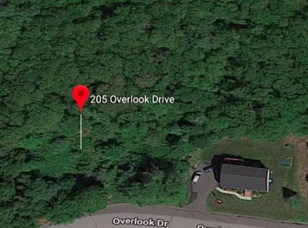 Raynham, MA 02767,205 Overlook Dr