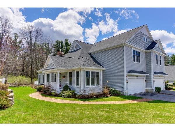 38 Hummock Way #24, Hudson, MA 01749