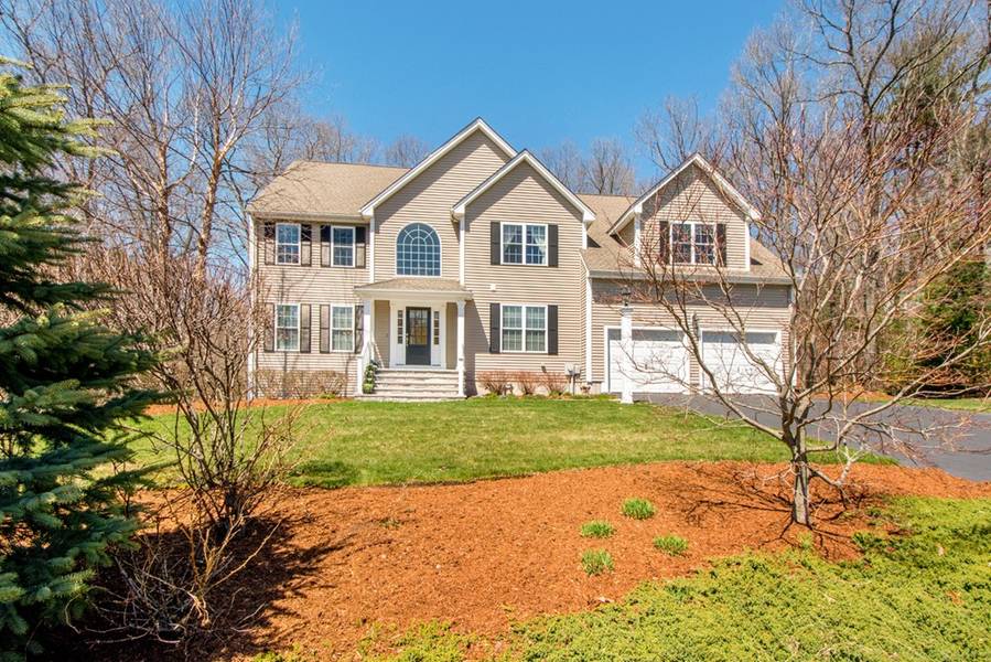 3 Bell Circle, Franklin, MA 02038