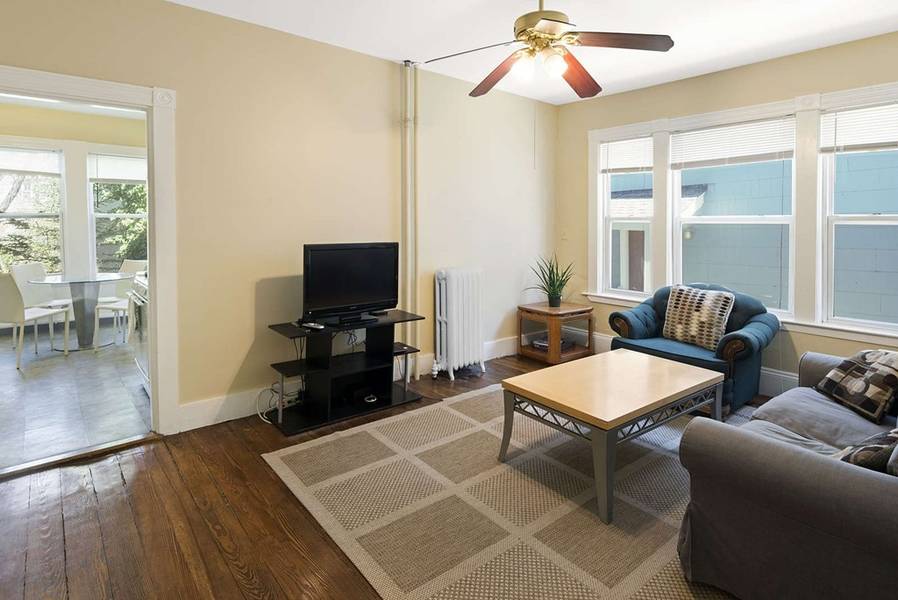 11 Tufts St #2, Cambridge, MA 02139