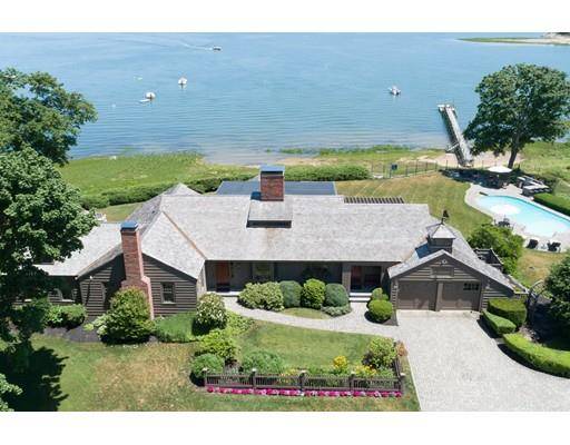 95 Hornbeam Rd, Duxbury, MA 02332