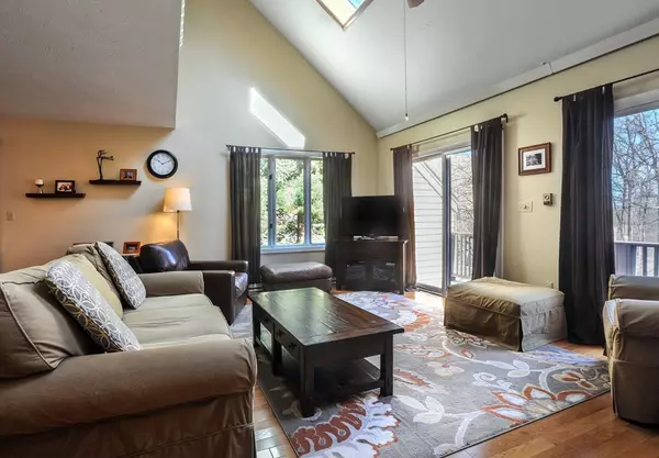 Franklin, MA 02038,2 Danforth Way #2