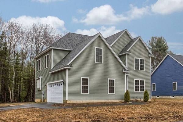 213 Brookside Drive, Gardner, MA 01440