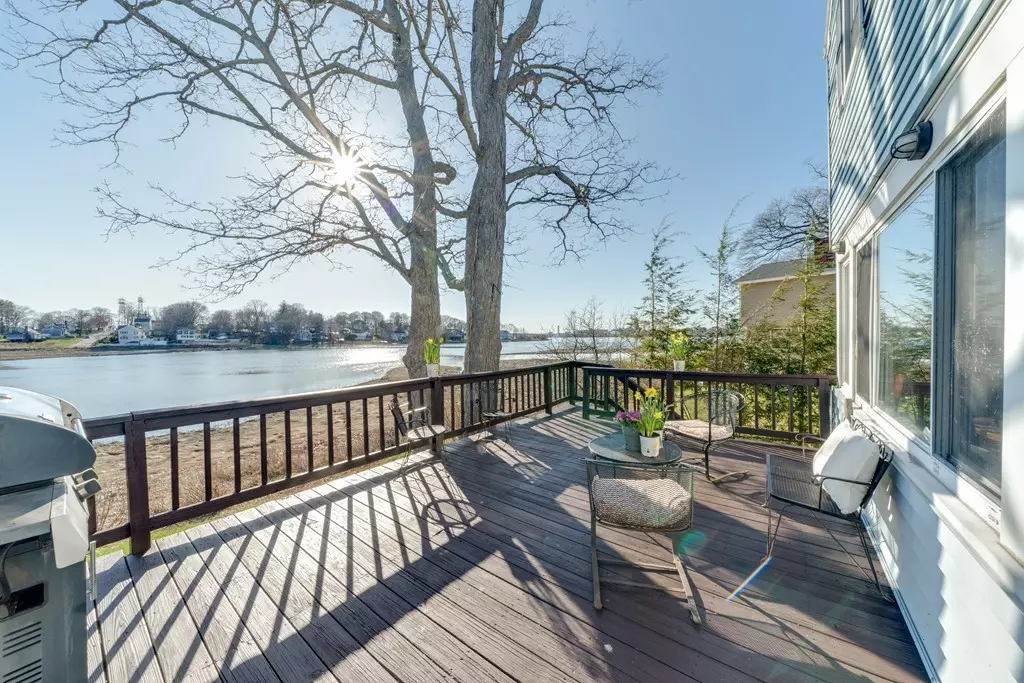 Weymouth, MA 02191,53 Colonial Rd