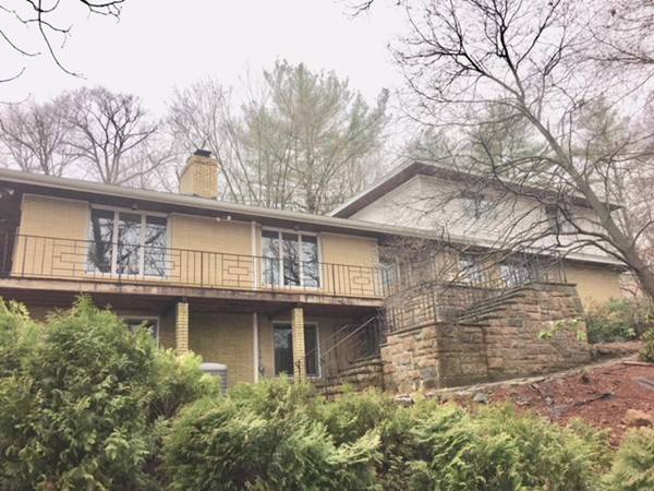 190 Totten Pond Road, Waltham, MA 02451