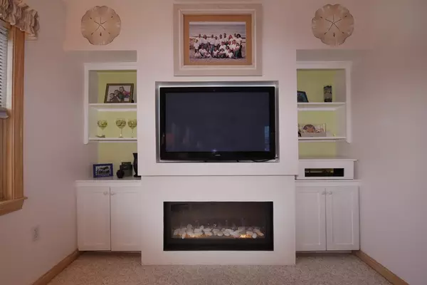 Marshfield, MA 02050,43 Newport St