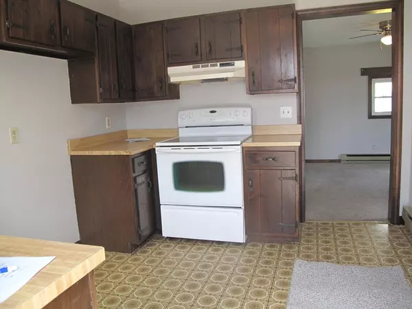 Grafton, MA 01536,36 Bernard Rd