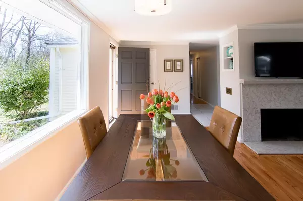 Medfield, MA 02052,90 South Street