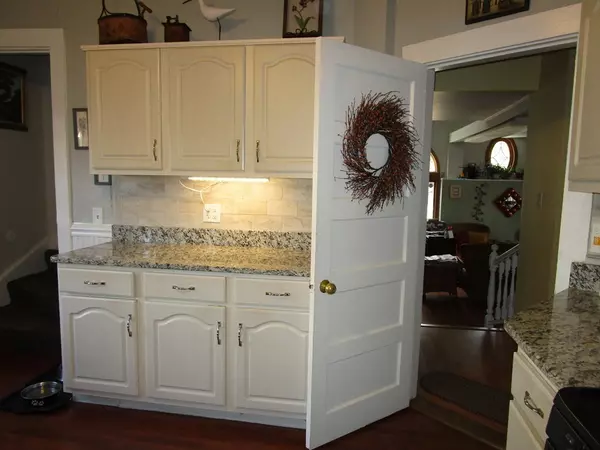 Plymouth, MA 02360,56 Samoset St