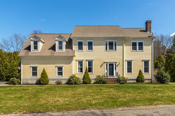 5 Downey Ter, Westwood, MA 02090