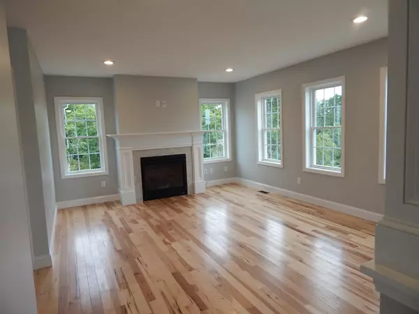 Plymouth, MA 02360,18 Future Way