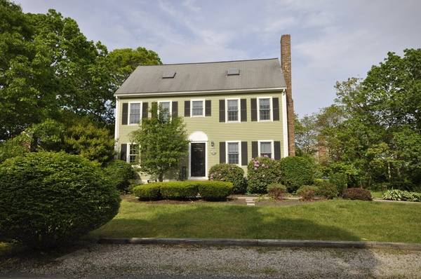 2 Mcgrath Rd, Bourne, MA 02562