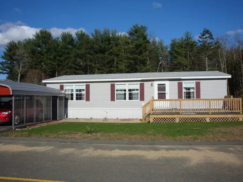 516 Sandy Circle, Sturbridge, MA 01566