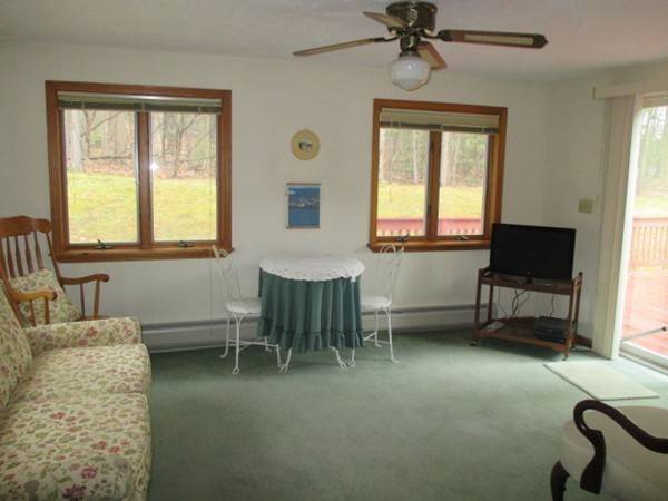 Easthampton, MA 01027,27 Westview Ter