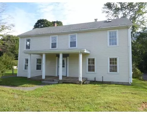 43 Northampton St, Easthampton, MA 01027