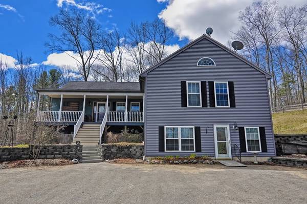 31 Town Farm Rd, North Brookfield, MA 01535