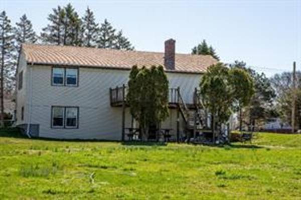 Tiverton, RI 02878,990 & 988 Stafford Rd