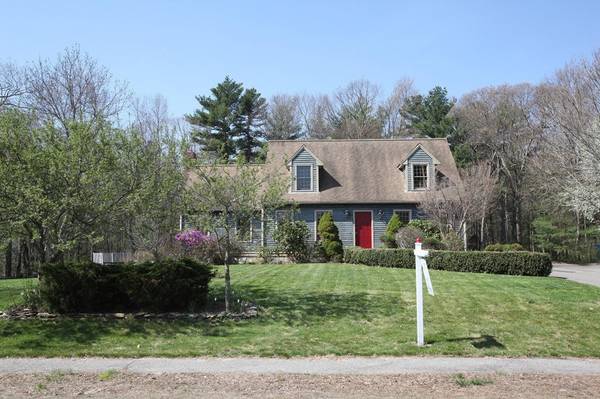 40 William Hersey Ln, East Bridgewater, MA 02333