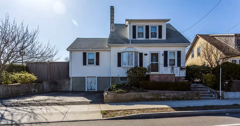 Dartmouth, MA 02748,653 Dartmouth St