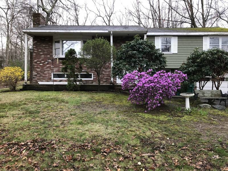 135 Homestead Ave, Rehoboth, MA 02769