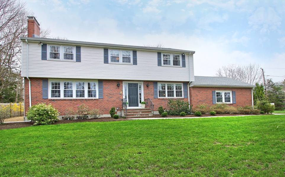 520 Canton Street, Westwood, MA 02090