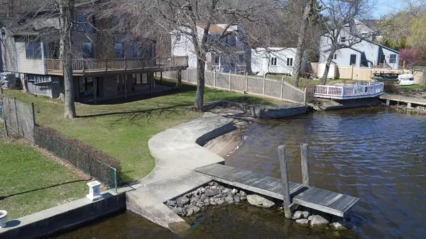 Westport, MA 02790,217Y Tickle Rd.