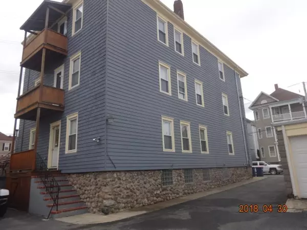 New Bedford, MA 02746,492 North  Front St