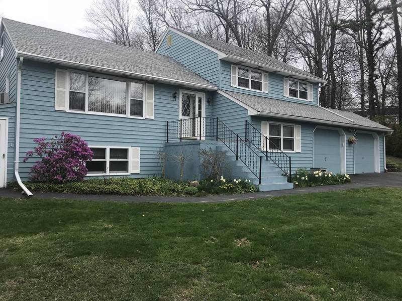 531 Stevens St, Marlborough, MA 01752