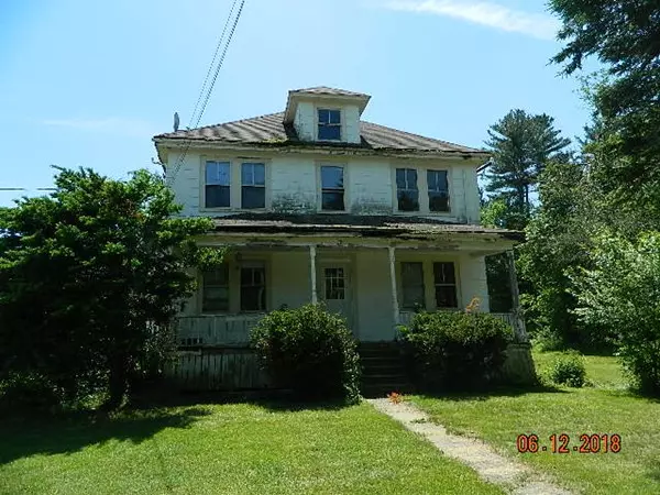 76 E Washington St, Hanson, MA 02341