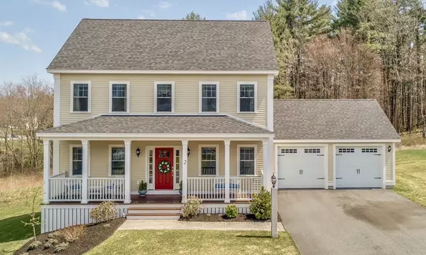 2 Locke Hill Lane, Amesbury, MA 01913