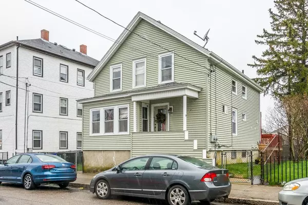 65 Tuttle St, Fall River, MA 02724