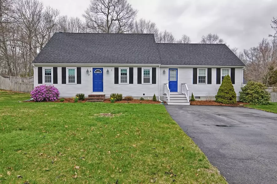 19 Corbane Dr, Mansfield, MA 02048