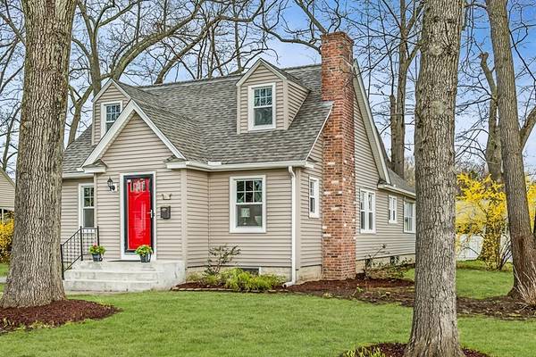 30 Druids Ln, West Springfield, MA 01089