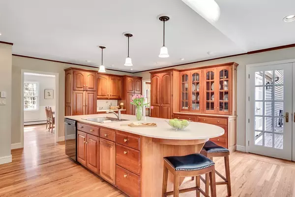 Acton, MA 01720,47 Jackson Drive