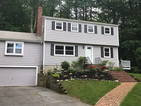 14 Vanderbelt Rd, Acton, MA 01720